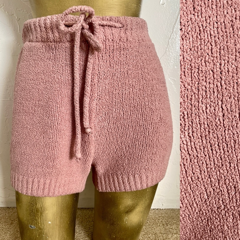FASHION NOVA Pink Boucle KNIT SHORTS Size Small